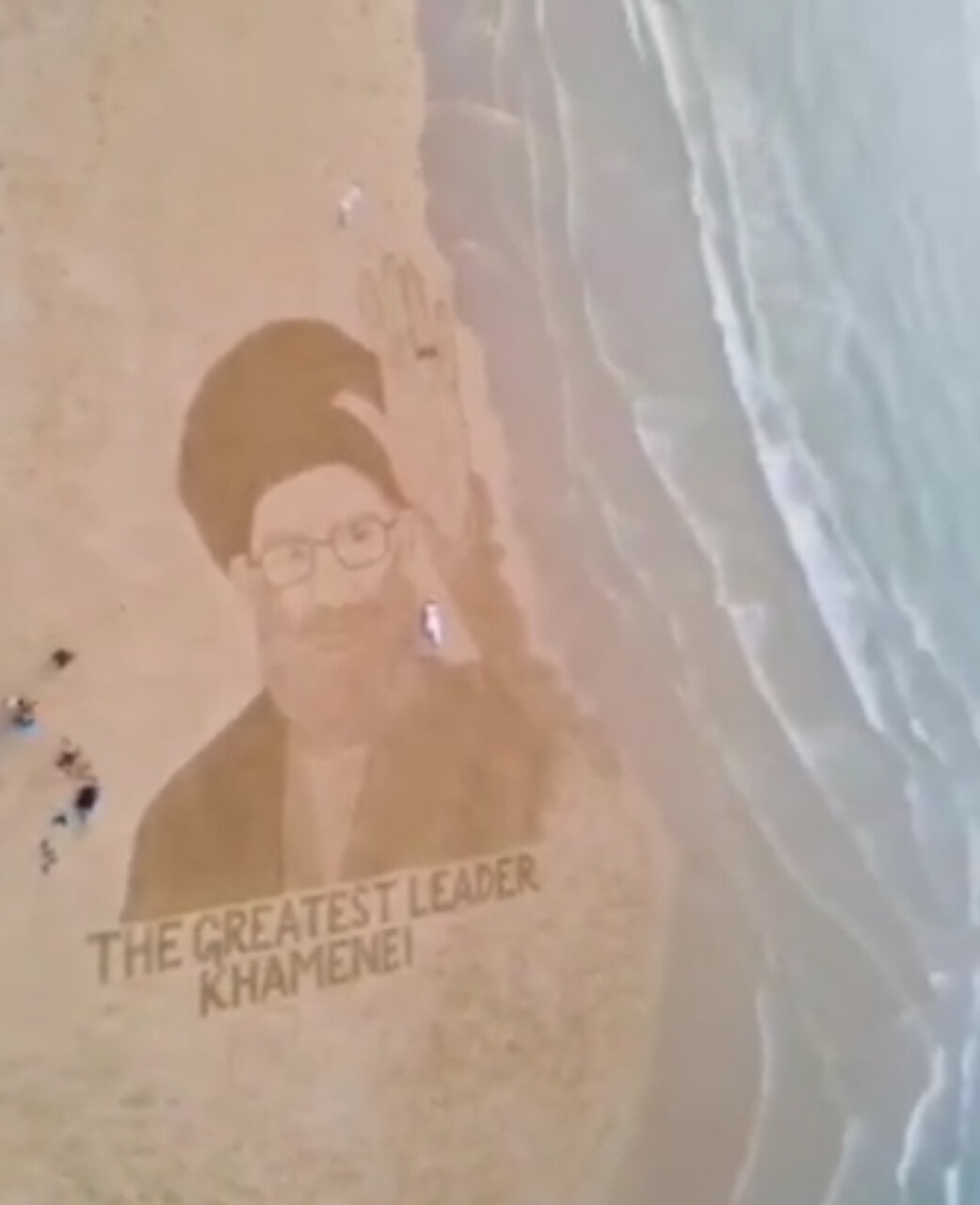 تمثال امام شهید در پاکستان