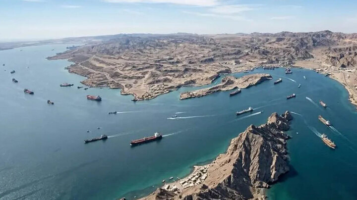 تصمیم مهم ایران درباره تنگه هرمز همزمان با حضور ترامپ در چین؛ عبور این کشتی‌ها از شب گذشته میسر شد