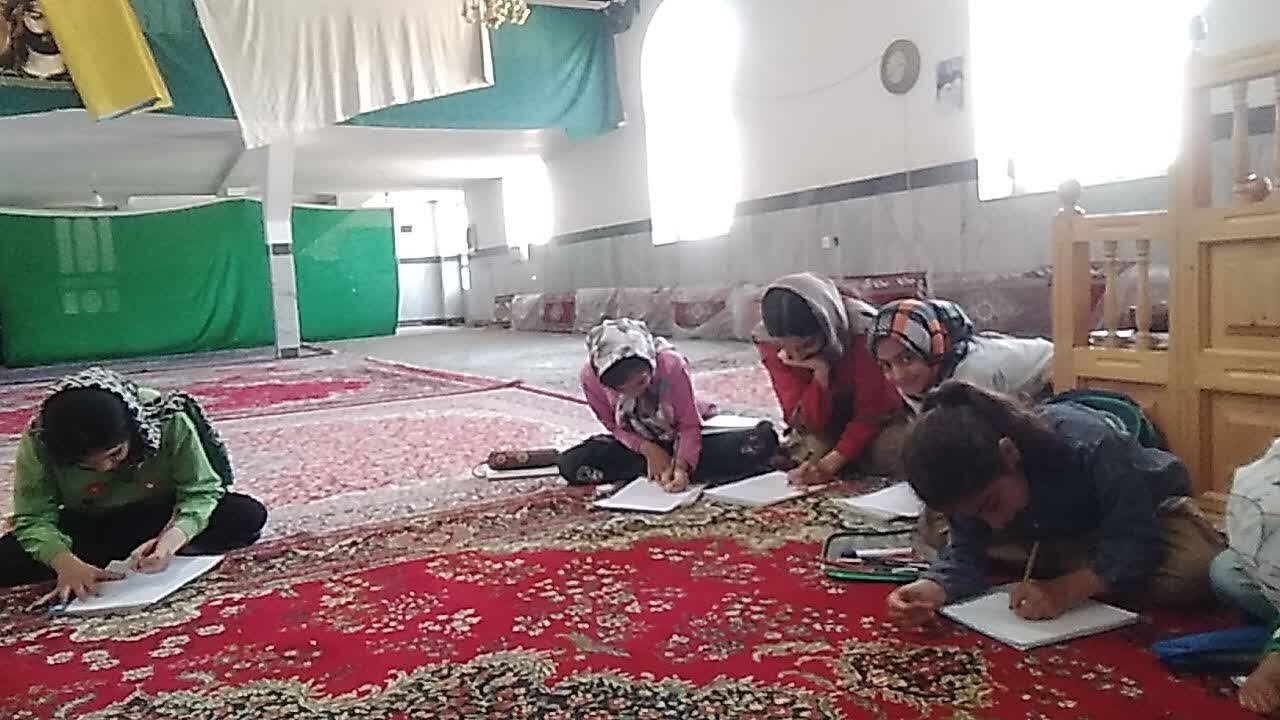 روایت کلاس درس آقا معلم روستای پشرت مازندران در روزگار جنگ تحمیلی سوم