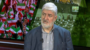 افشای نقل قول مهم از رهبر شهید درباره رهبری نظام | تاکید هوشمندانه آیت‌الله مجتبی خامنه‌ای | چرا لاریجانی پنهان نشد؟ | دفاع تمام قد از قالیباف