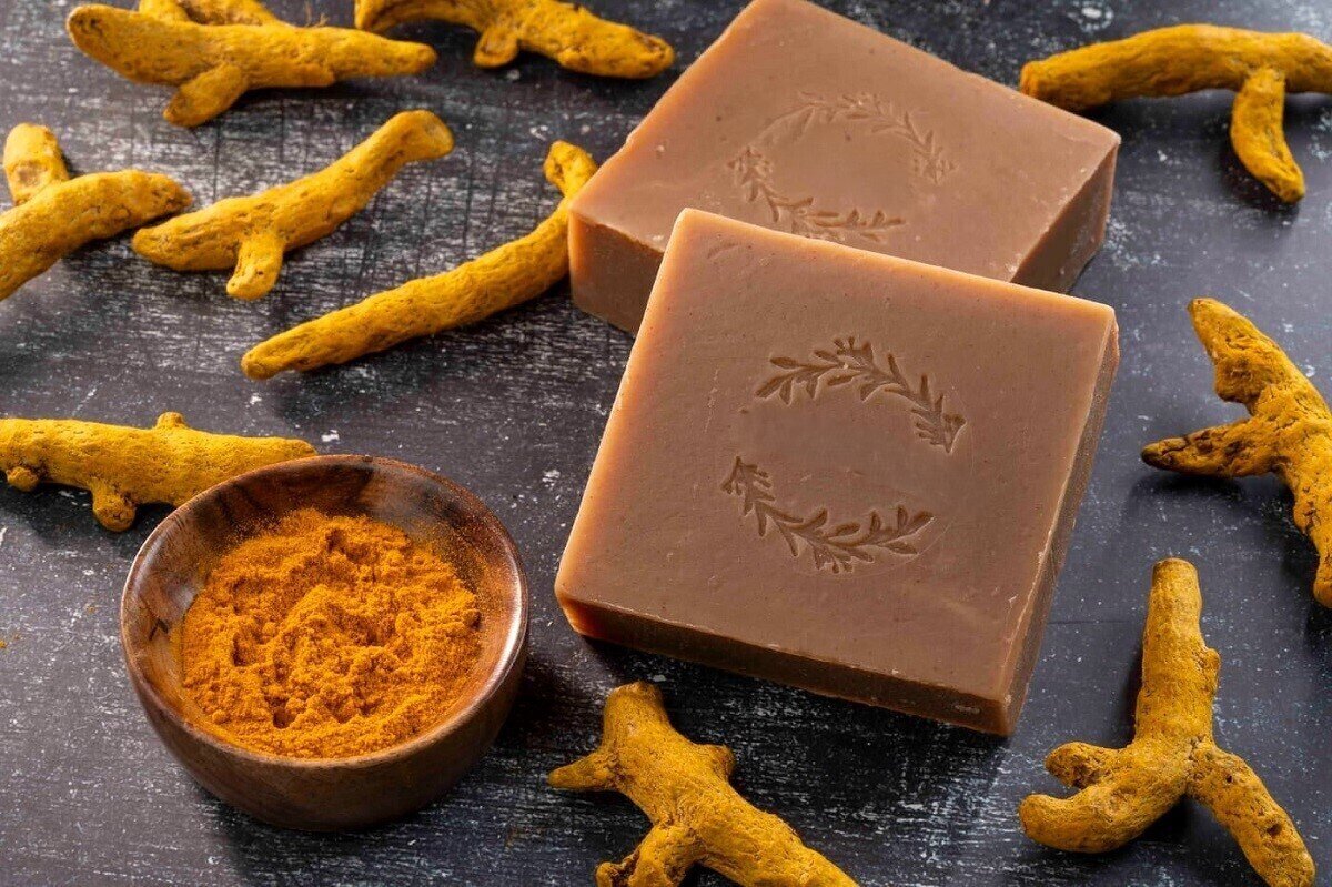 درمان حساسیتهای پوستی بهاری با شیرالاغ و صابون زردچوبه!