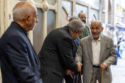 محسن رفیقدوست با عصا و اسدالله بادامچیان در مراسم بزرگداشت رهبر شهید | تصاویر