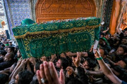 تشییع نمادین جوان ترین امام در کاظمین | تصاویر