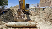 خارج کردن هیولای یک تنی از زیر خاک