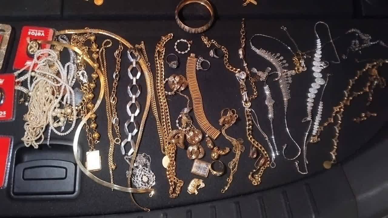 طلای سرقتی