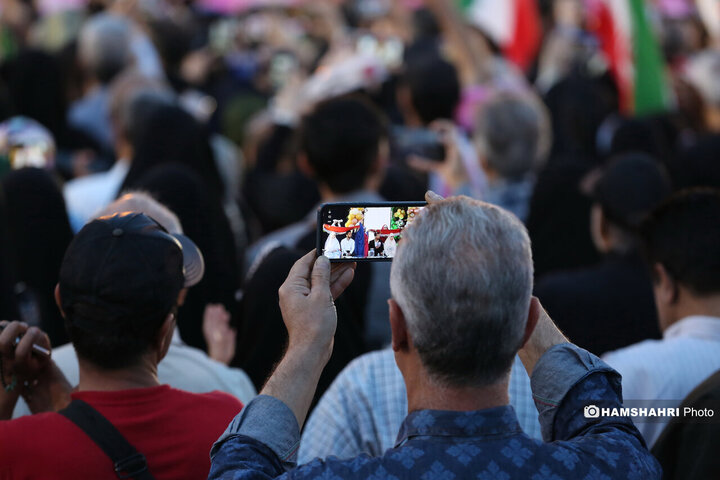 مراسم جشن پیوند ۱۱۰ زوج جان فدا در میدان آیینی امام حسین (ع)