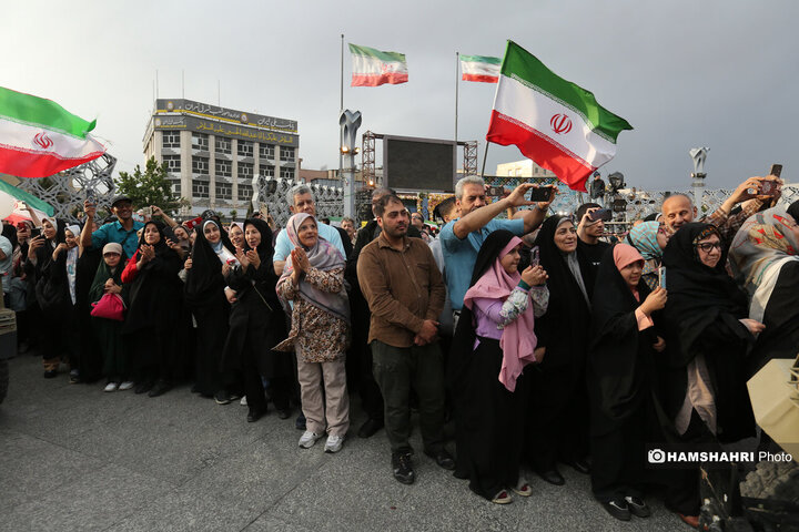 مراسم جشن پیوند ۱۱۰ زوج جان فدا در میدان آیینی امام حسین (ع)