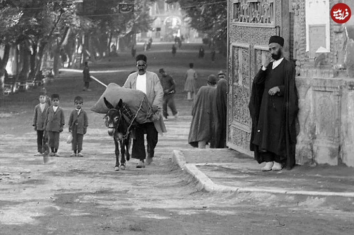 دروازه ورودی میدان سپه تهران؛ بیش از ۱۰۰ سال قبل | عکس