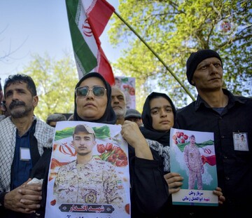 سرباز شهیدی که اعضای بدنش اهدا شد | پدر شهید زمانی: حمله دشمن به پادگان، پسرم را دچار مرگ مغزی کرد