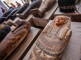 کشف مقبره کاهن تطهیر آمون و ۱۰ تابوت مرموز از  تاریخ مصر