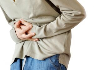چرا در سفر دچار اسهال یا یبوست می‌شویم؟
