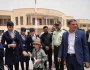 کودک بازمانده از جنابت میناب، خلبان شد + عکس و ویدئو
