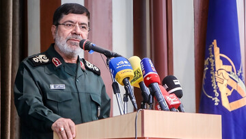 طرفِ شکست‌خورده نمی‌تواند برای پایان جنگ شرط تعیین کند | شهادت بیش از ۴۰۰ پاسدار مدافع وطن در نبرد اخیر