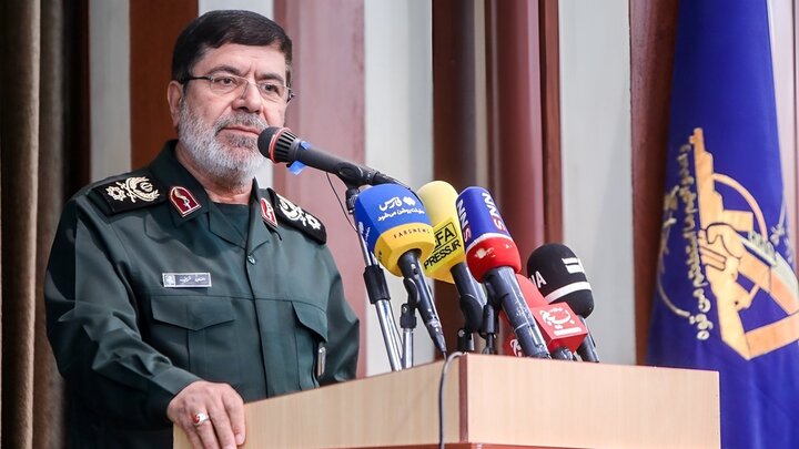 طرفِ شکست‌خورده نمی‌تواند برای پایان جنگ شرط تعیین کند | شهادت بیش از ۴۰۰ پاسدار مدافع وطن در نبرد اخیر