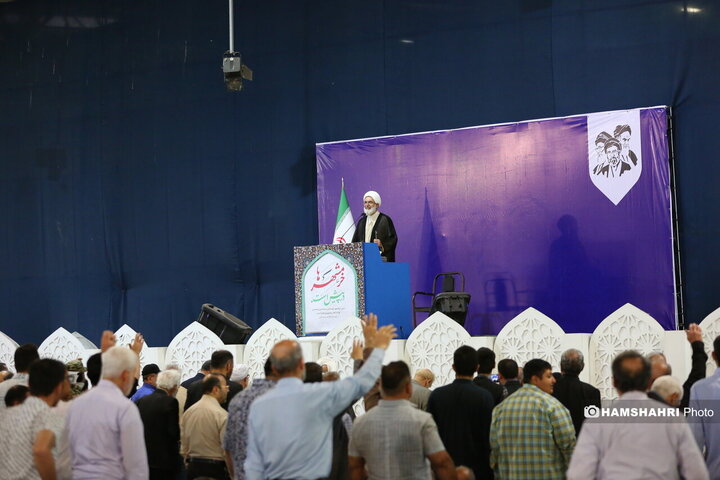 نماز جمعه تهران به امامت حجت الاسلام حاج علی اکبری