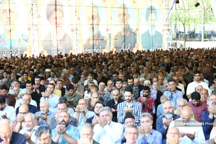 نماز جمعه تهران به امامت حجت الاسلام حاج علی اکبری