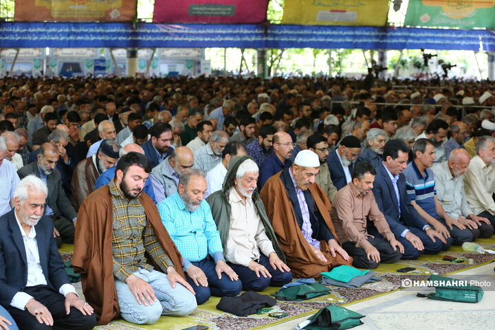 نماز جمعه تهران به امامت حجت الاسلام حاج علی اکبری