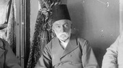 تصویر رنگی‌شده «برادر ناصرالدین شاه» در یک مهمانی + عکس