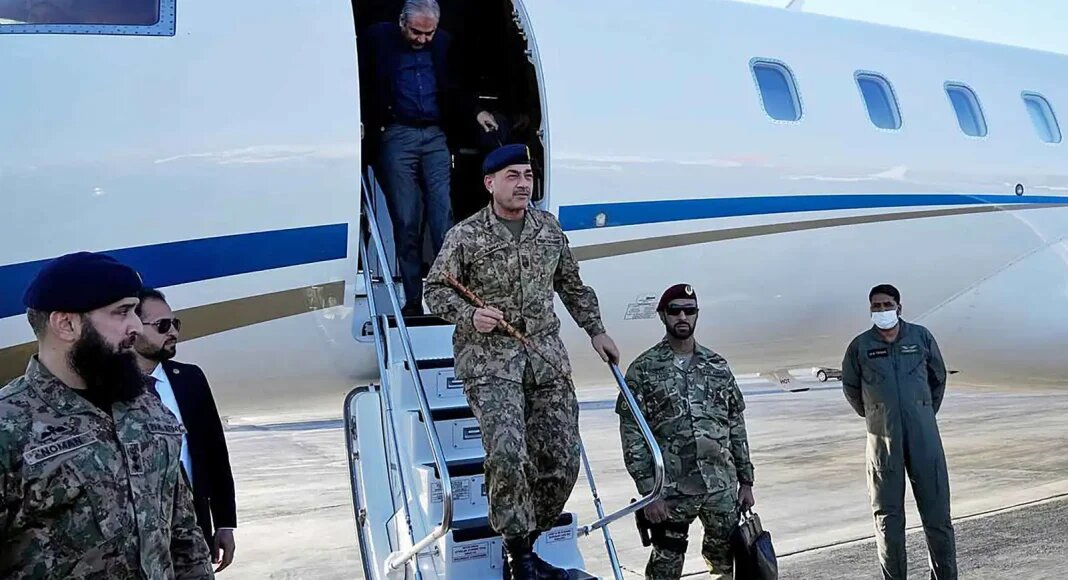 سفر عاصم منیز به ایران