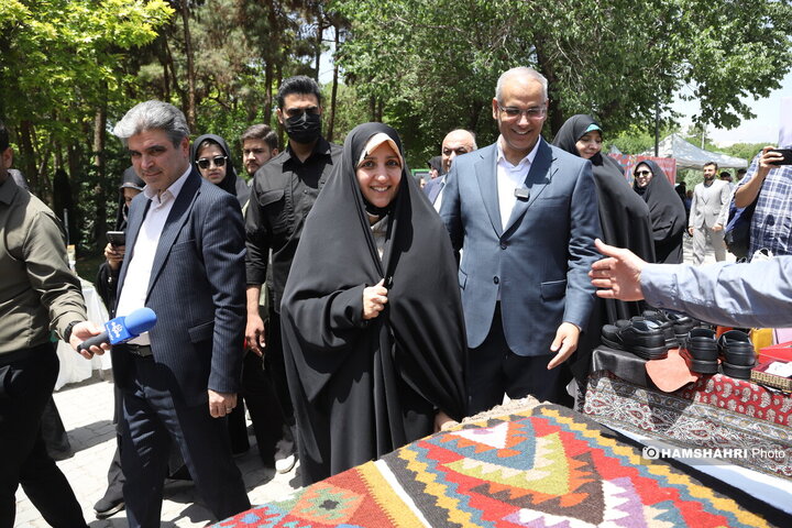 بازارچه پارک لاله