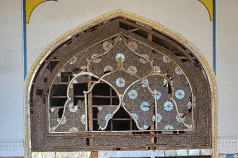 جزئیات خسارت میراث فرهنگی در کردستان در جنگ تحمیلی سوم + تصاویر قبل و بعد | آسیب به ۹ بنای تاریخی شاخص و ۴ بنای ثبت ملی شده در سنندج