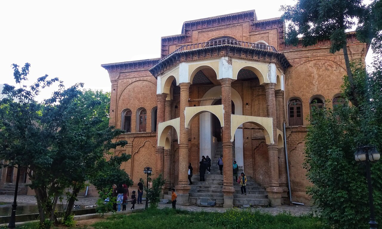 جزئیات خسارت میراث فرهنگی در کردستان در جنگ تحمیلی سوم + تصاویر قبل و بعد | آسیب به ۹ بنای تاریخی شاخص و ۴ بنای ثبت ملی شده در سنندج
