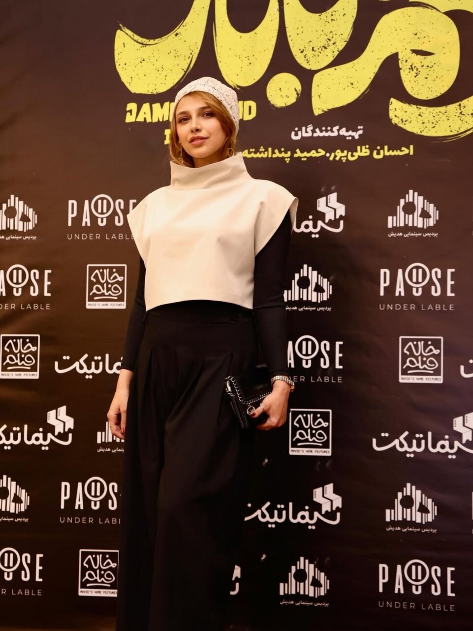 استایل بازیگران در اکران «جزیره جیمز باند» سوژه شد | تصاویر