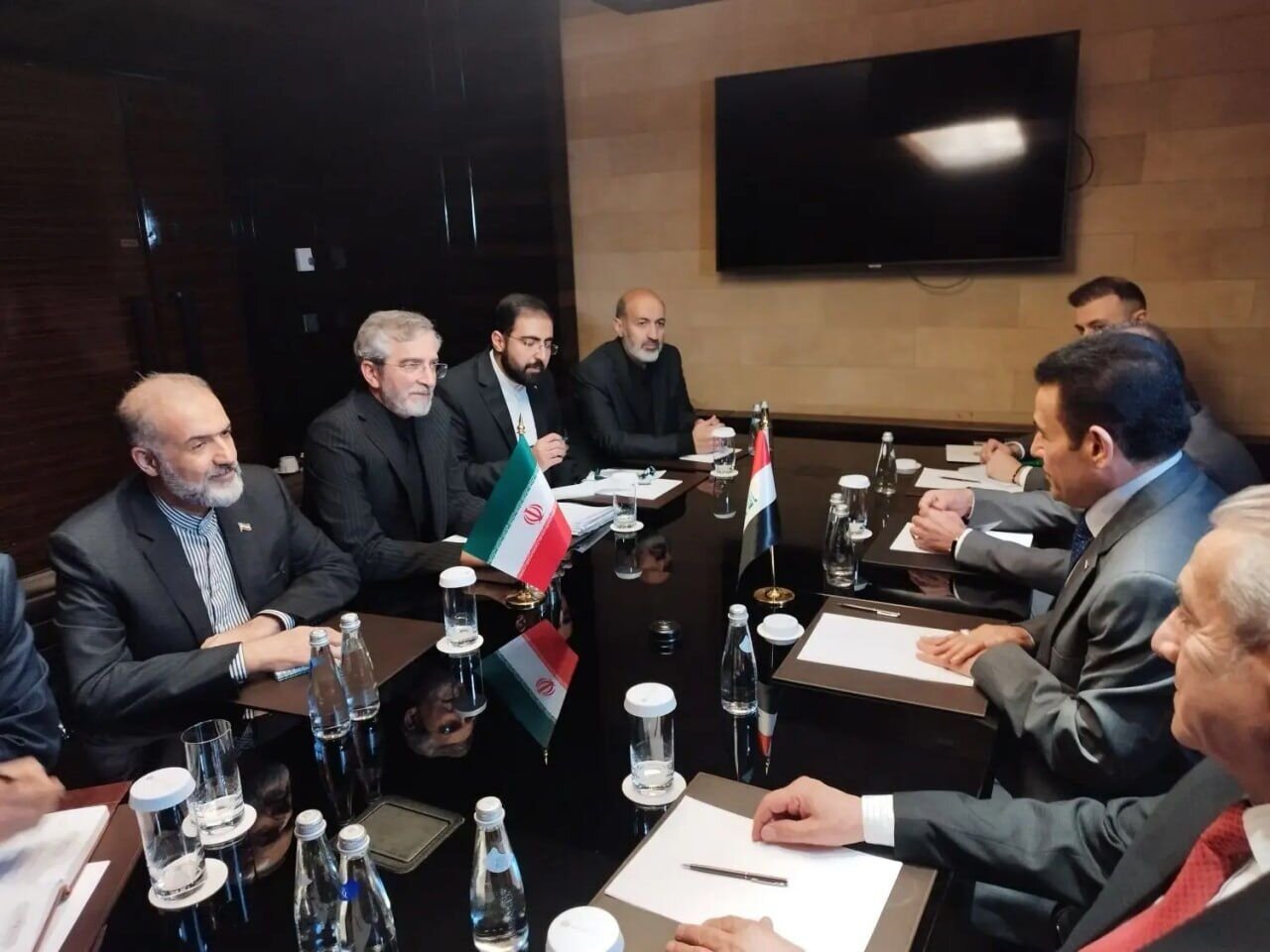باقری