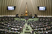 ۲ عضو هیئت رئیسه مجلس حضورشان در این تجمع را تکذیب کردند