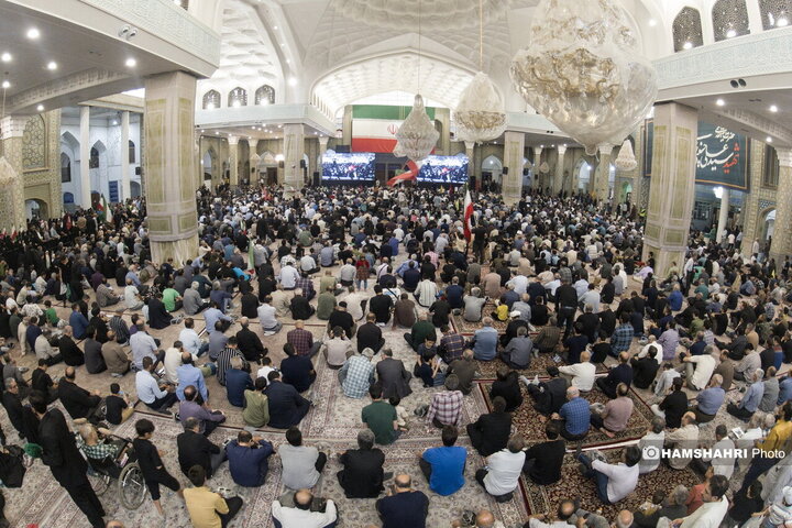 مراسم یادبود شهدای خانواده رهبر انقلاب در حرم عبدالعظیم(ع)
