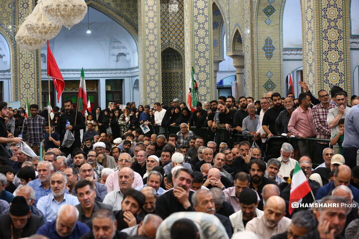 مراسم یادبود شهدای خانواده امام شهید و رهبرمعظم انقلاب  در حرم عبدالعظیم حسنی(ع)