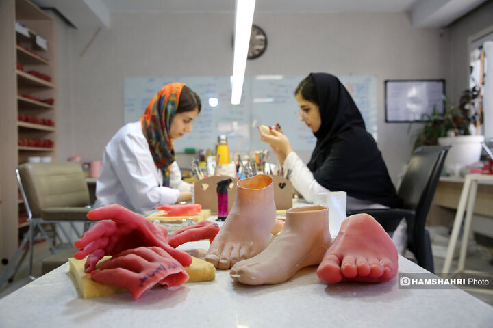 مرمت کاران آدم ها