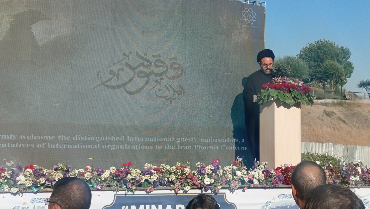آقامیری: دشمن می‌خواهد آب، هوا و خاک ایران را به مرگ بکشاند