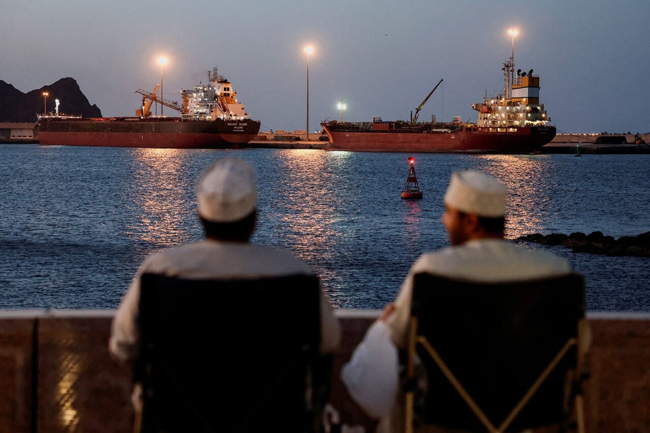 تنگه هرمز و عمان
