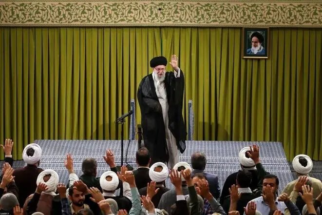 بیعتی در امتداد بعثت | شعار محوری مهمانی امسال پیوند غدیر با رسالت نبوی و تجدید بیعت با ولایت است
