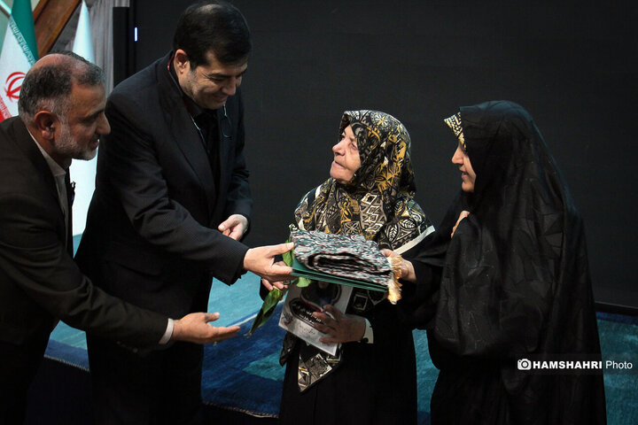 تصاویر جشن بزرگ پهلوانان غدیر با حضور وزیر ورزش و جوانان