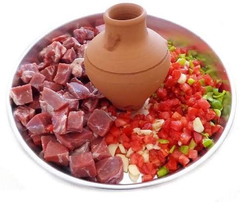 تستی کباب؛ جادوی آشپزی در یک کوزه سفالی | این غذا چرا اینقدر معروف است؟
