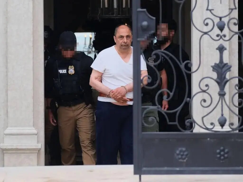 بازداشت جمشید قمی در آمریکا
