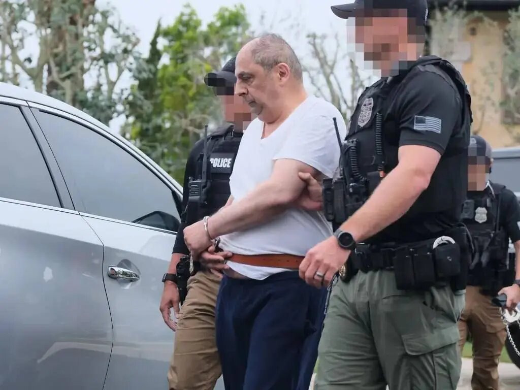 بازداشت جمشید قمی در آمریکا