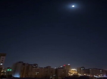 تصاویر شلیک های دیشب سپاه علیه مواضع آمریکا در منطقه | ببینید