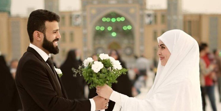 زوج‌های خوشبخت قبل از خواب چه کارهایی انجام می‌دهند؟ | ۷ عادت شبانه زوج‌ها برای حفظ صمیمت و عشق