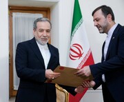 تصاویری از تقدیم پیام ویژه دولت پاکستان برای رهبر انقلاب به عراقچی