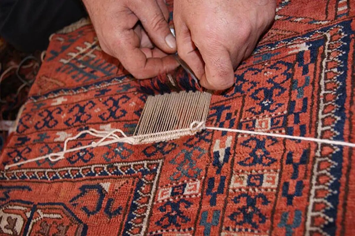 رفوگر فرش- کاشان-رضا کوسنجیان