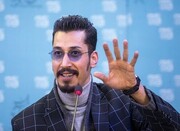 کل کل بهرام افشاری با یک روحانی پای چوبه اعدام | ببینید