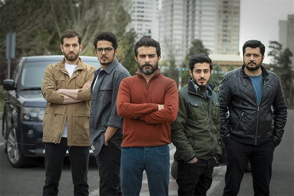 بازیگر گاندو به دنبال یک خانه سالمندان با پرستاران خوب! | بب
