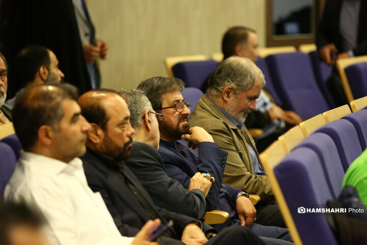 رونمایی از مجله آیه و بزرگداشت حاج علیرضا بکایی