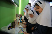 آموزش کودکان در آزمایشگاه‌های سیار خلاقیت