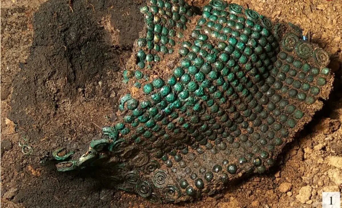 کلاه ۲۵۰۰ ساله