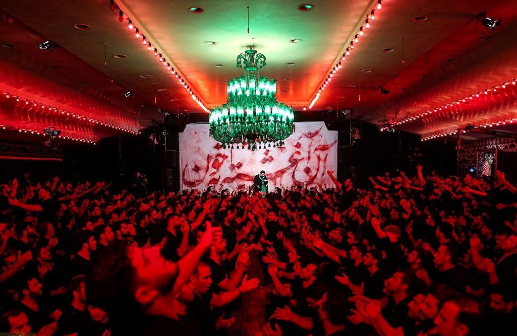 تهران، حسینیهای به وسعت ایران | یک راهنمای جامع برای انتخاب هیئت در شبهای سوگواری حسینی