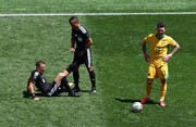 ببینید؛ آب خیارشور داور بازی آمریکا و استرالیا را نجات داد + ویدئو
